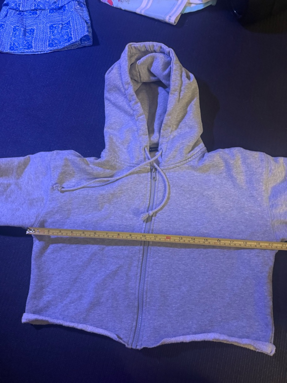 Brandy Melville Light Gray Zip-Up Hoodie - Picture 6 of 8